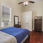 Art Filled Sanctuary In The Heart Of Mid City
